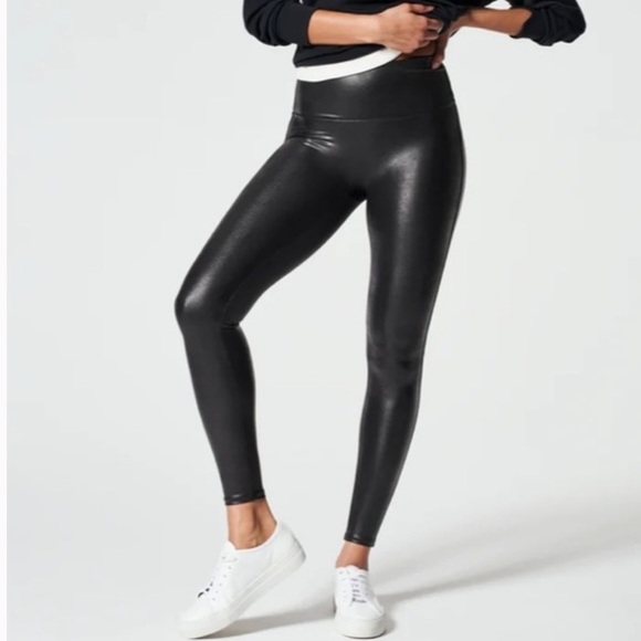 Spanx Faux Leather Leggings Black Medium Skinny Leg - Picture 1 of 12
